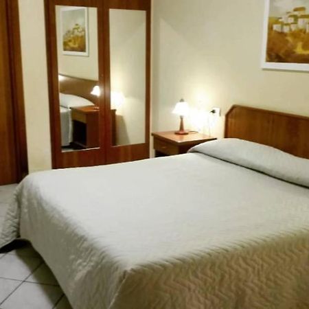 Guesthouse Il Ciliegio Sorbo Serpico Екстериор снимка