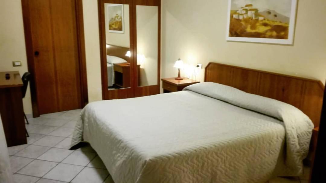 Guesthouse Il Ciliegio Sorbo Serpico Екстериор снимка